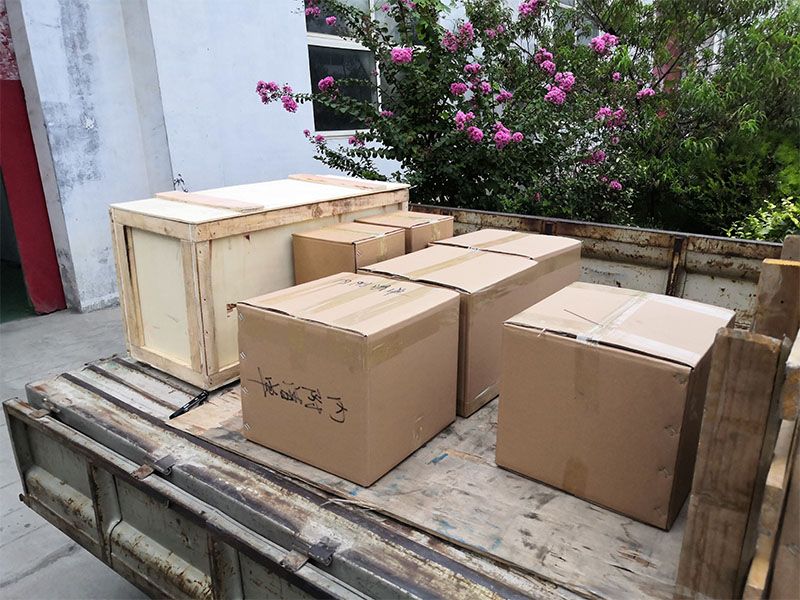 發(fā)貨現(xiàn)場(chǎng)